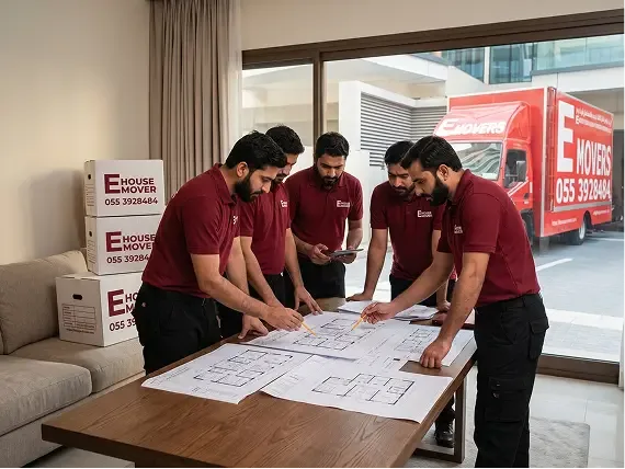 E House Mover Experts Preparing a Detailed Moving Plan